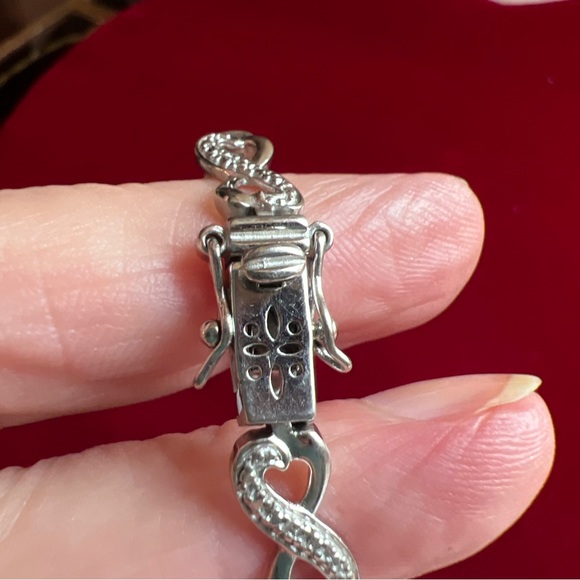 .925 Sterling Silver Sapphire gemstone Bracelet w Diamonds 7.5 Long 9.9 grams - Picture 8 of 11